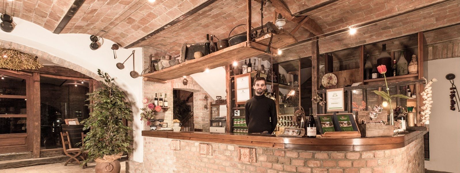 Agriturismo Oltrepo Pavese Provincia di Pavia Lombardia Italia Camere B&B Albergo