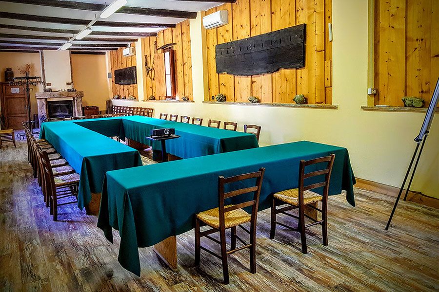 Affitto Prenotazione Sala Banchetto Feste Matrimonio Battesimo RIstorante Agriturismo