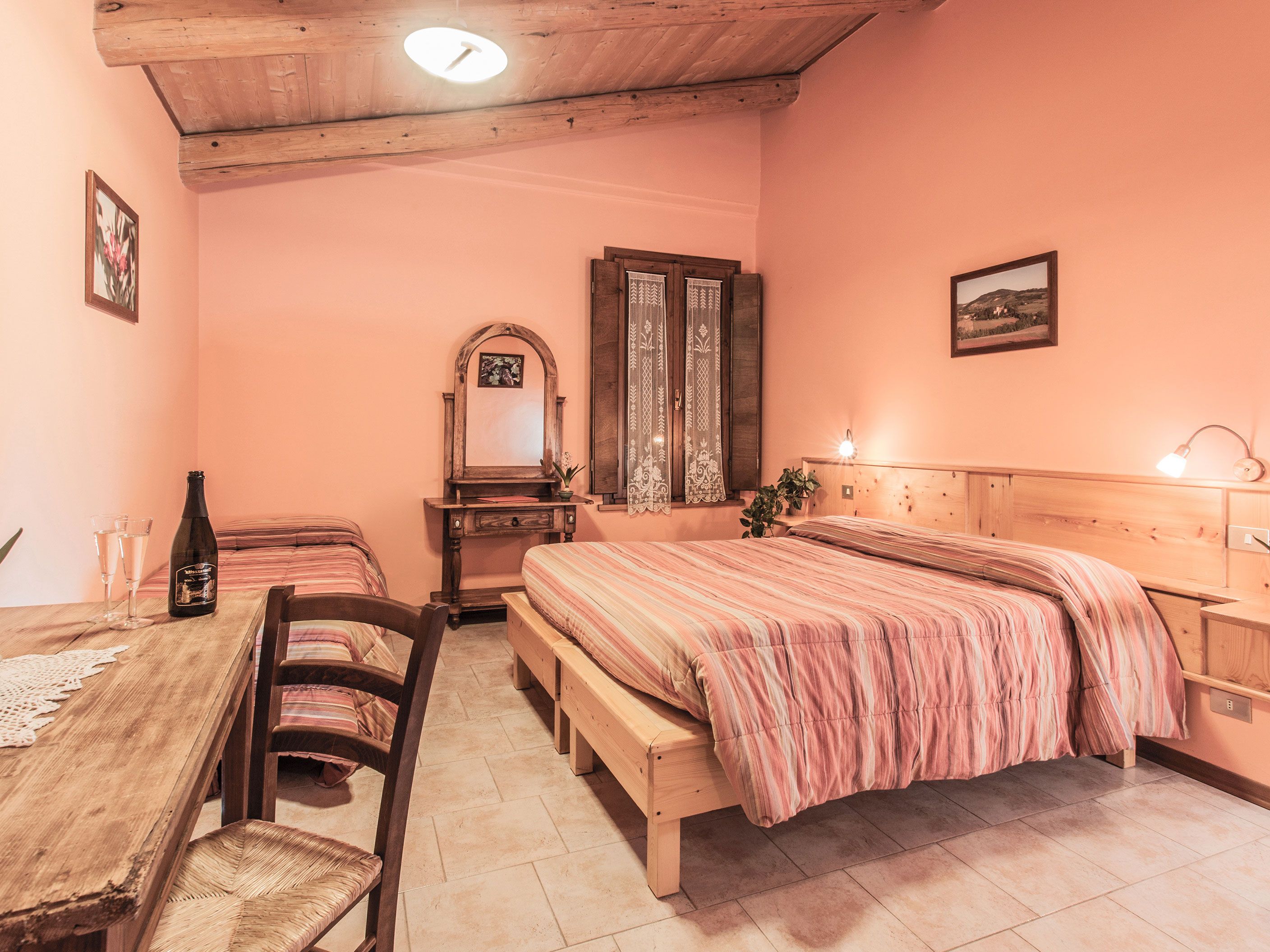 Agriturismo Oltrepo Pavese Borgo Priolo Voghera Pavia Lombardia Camera B&B Ristorante tipico 